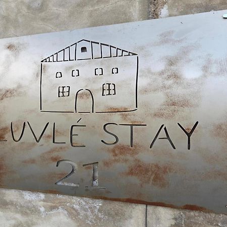 Luvle Stay Windhoek Dış mekan fotoğraf